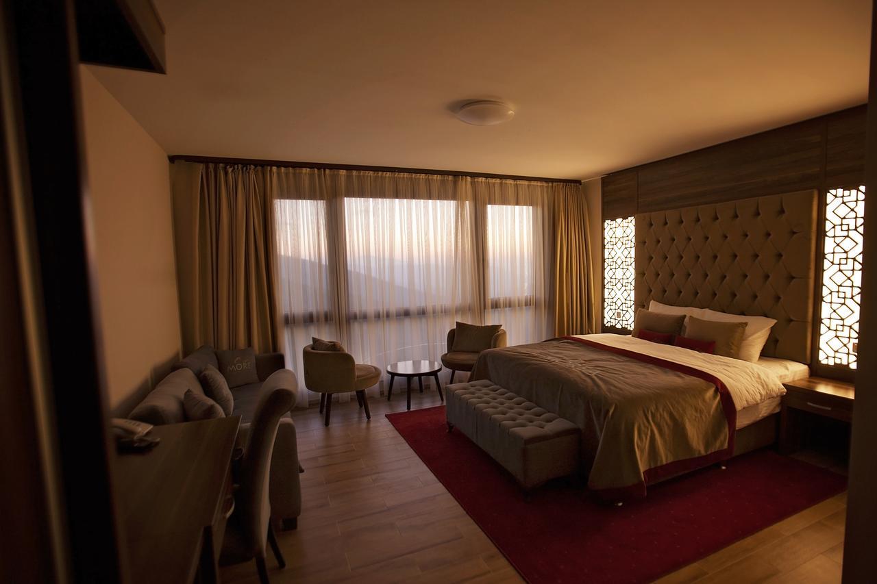 Hotel Morea Prevalle Exterior photo